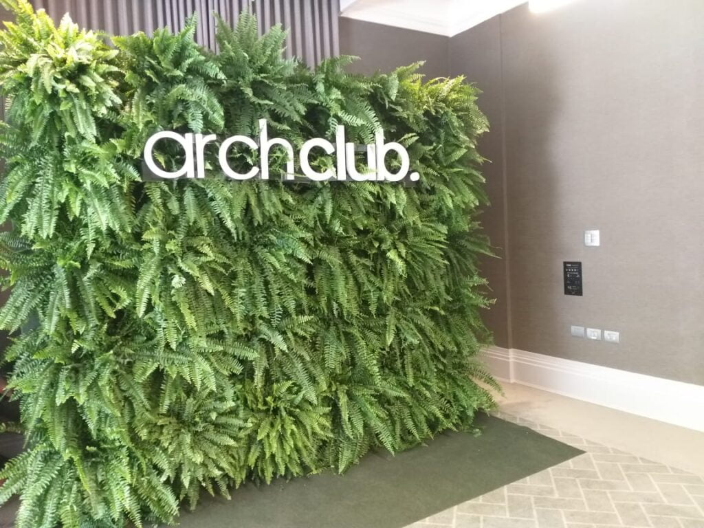  - FLETSIGN - Cenografia & Retail Media