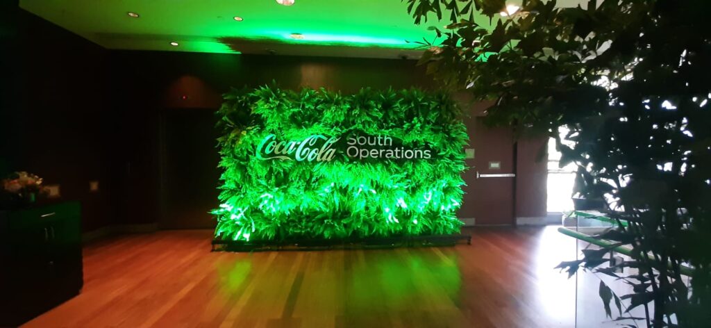  - FLETSIGN - Cenografia & Retail Media