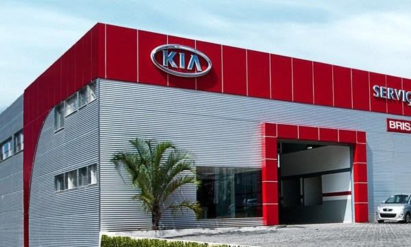  - FLETSIGN - Cenografia & Retail Media