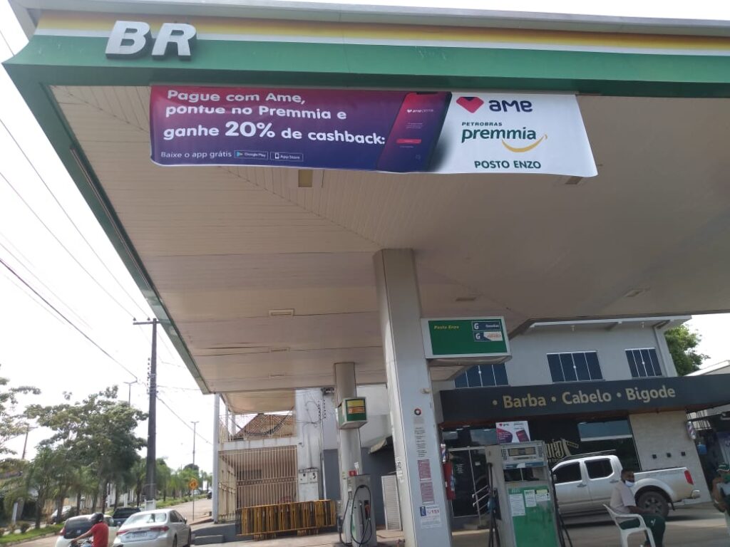  - FLETSIGN - Cenografia & Retail Media