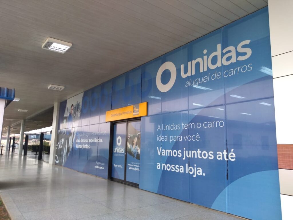  - FLETSIGN - Cenografia & Retail Media