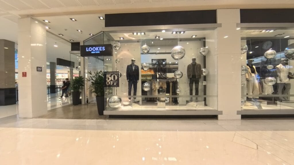  - FLETSIGN - Cenografia & Retail Media